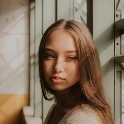 Laura P. — Glendale