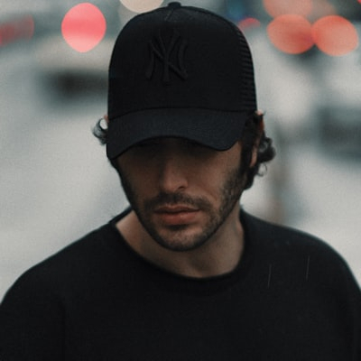 Landon Hayes